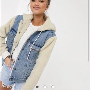 Levi’s Sherpa Steve jacket